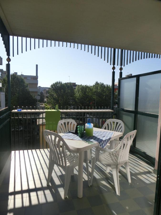 Residence Delle Terme Bibione Exteriör bild