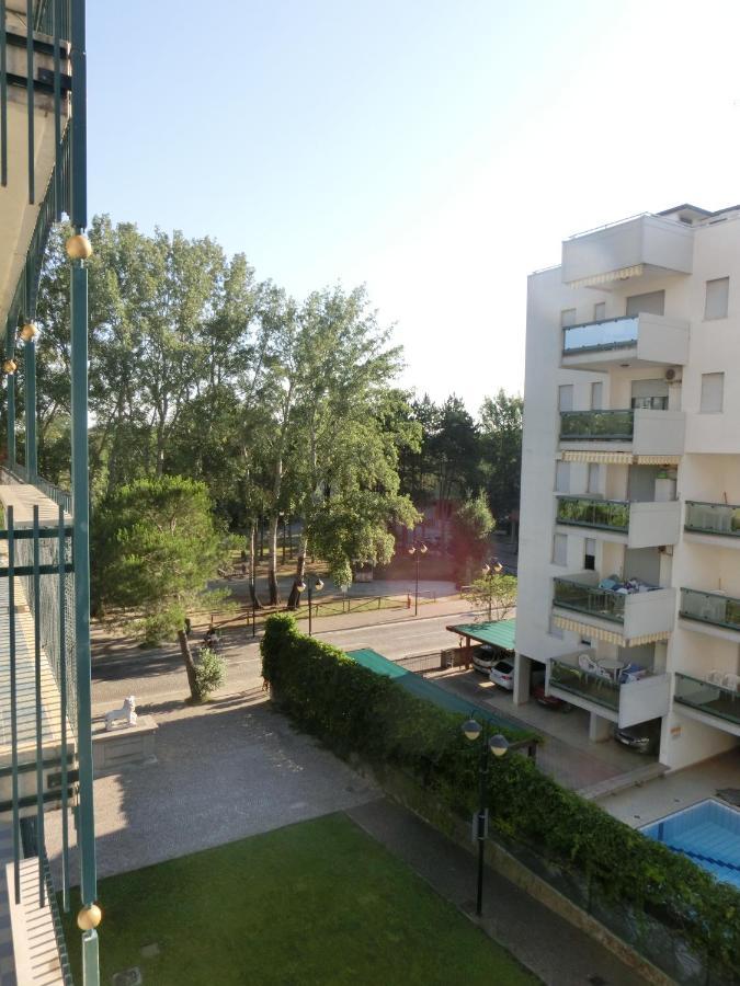 Residence Delle Terme Bibione Exteriör bild